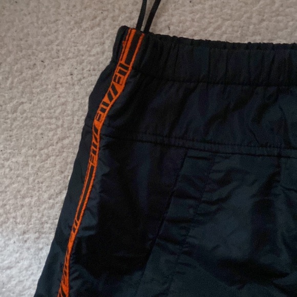 Water Proof Mini Skirt, Very Comfortable. - Picture 2 of 4